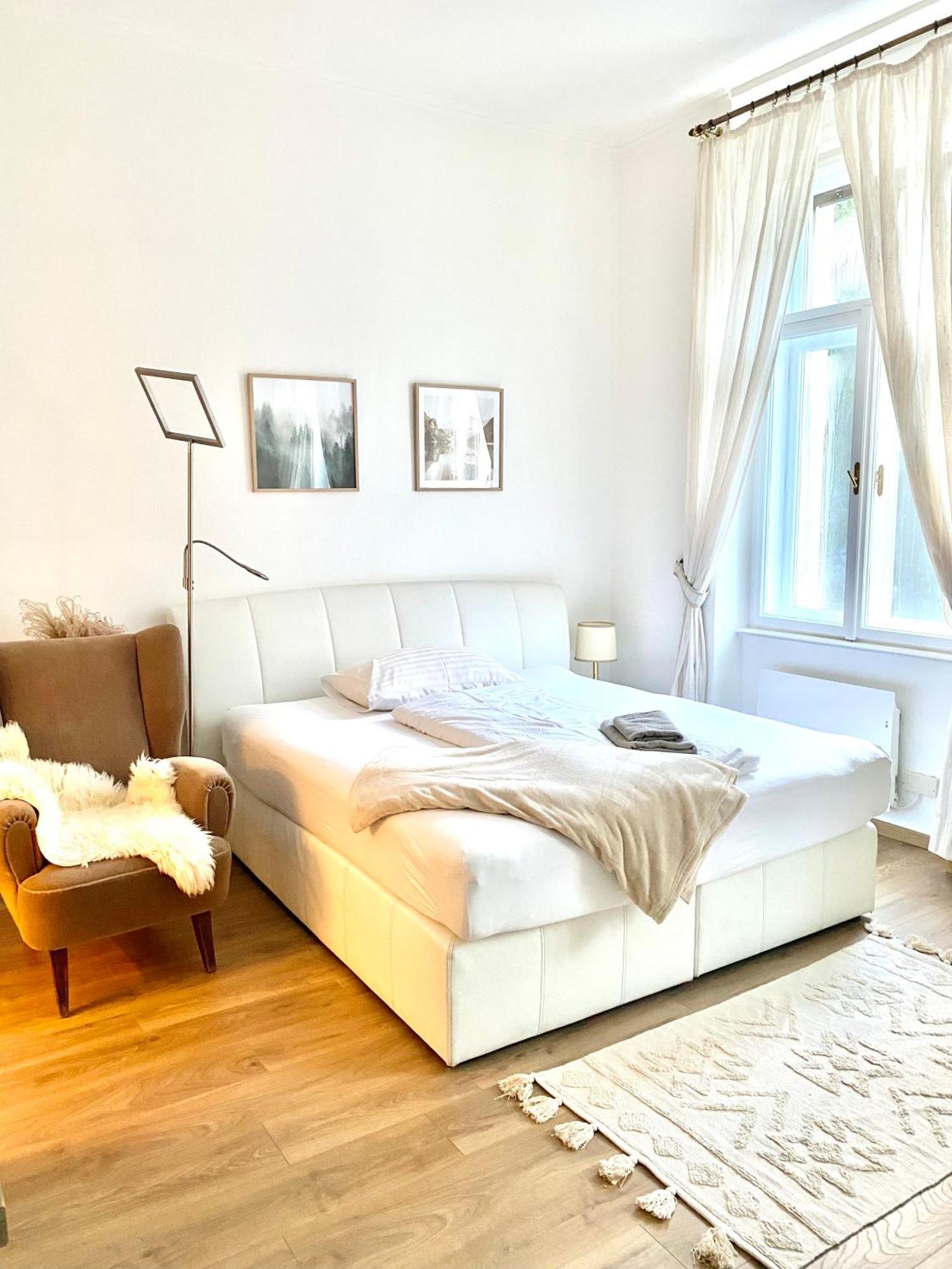 Brandnew - Executive 1 * Bad Gastein
